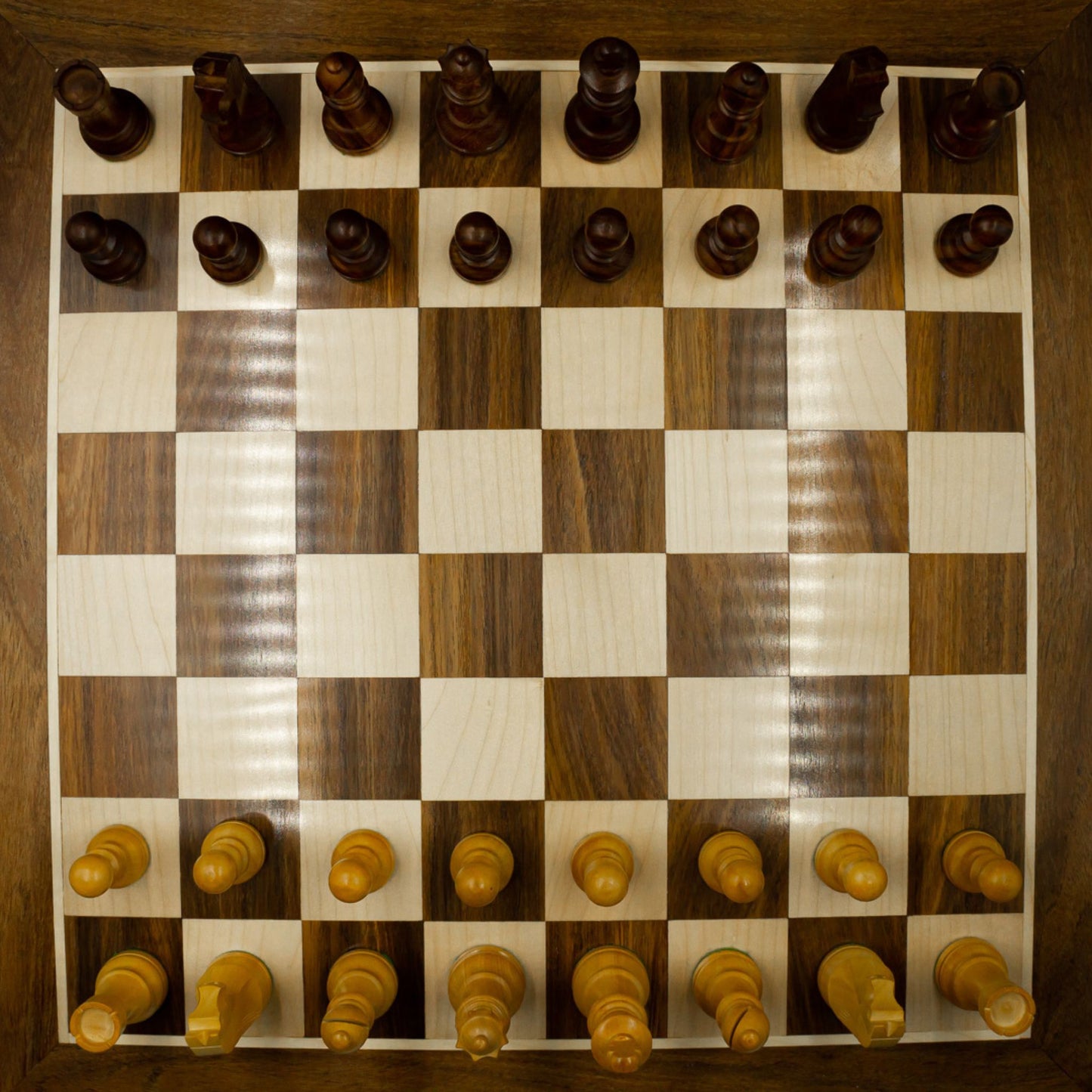 The Kings Gambit Chess Set (54cm)